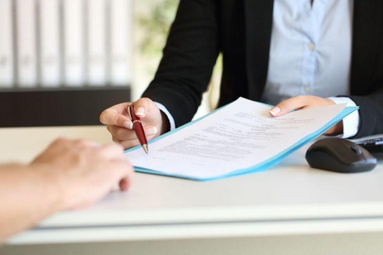 The Legal Process of Disputing a Will in Queensland