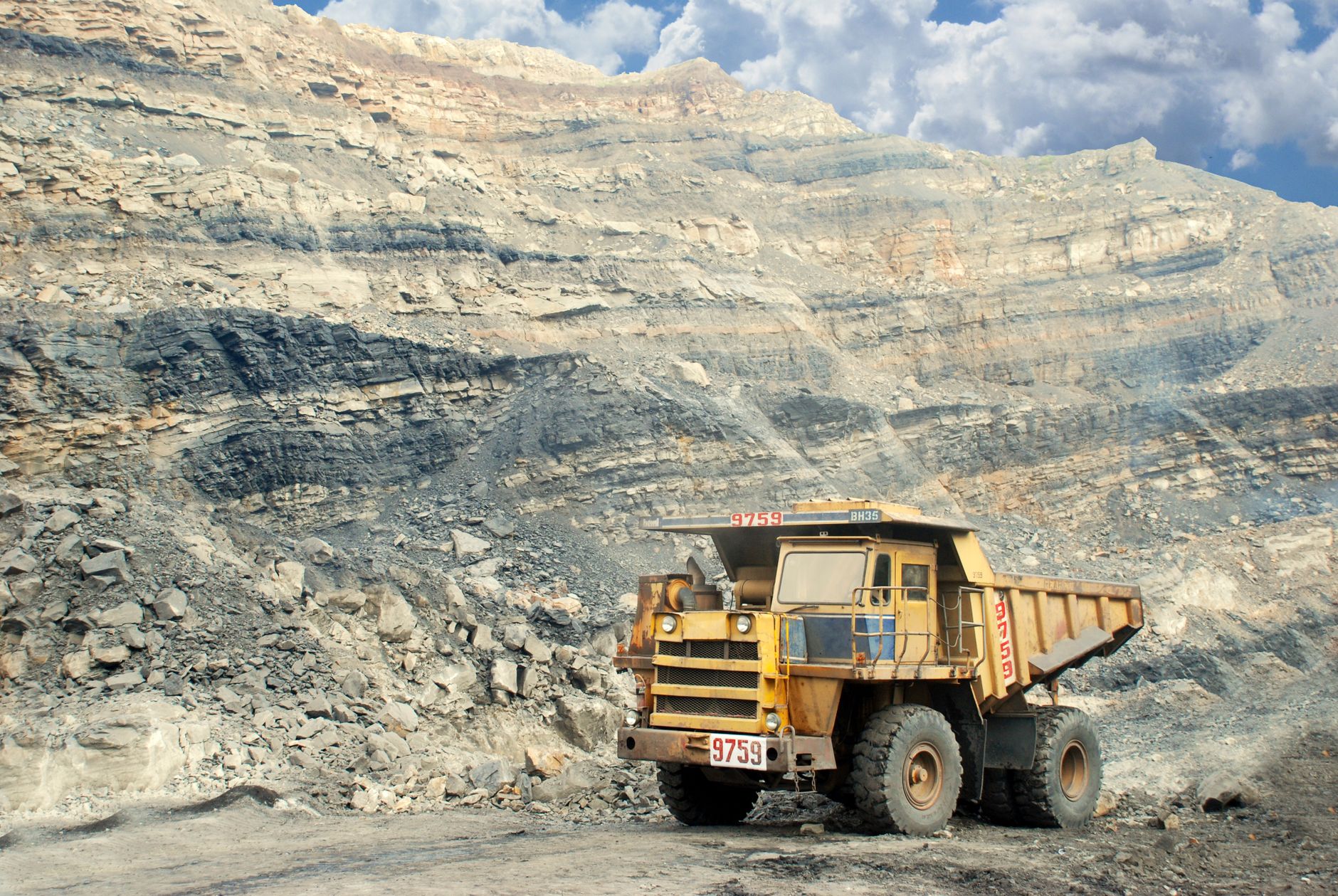 Odisha mining law: The Right Approach for Political Stability